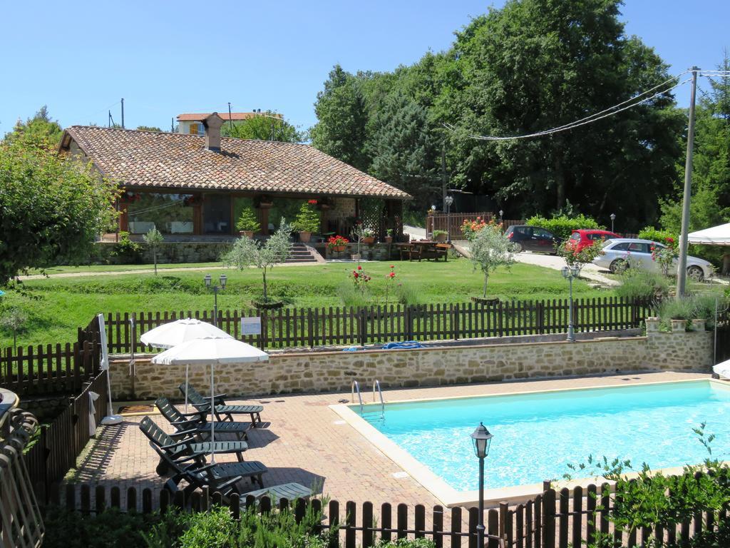 Agriturismo Ponte Di Riocchio Gubbio Eksteriør bilde